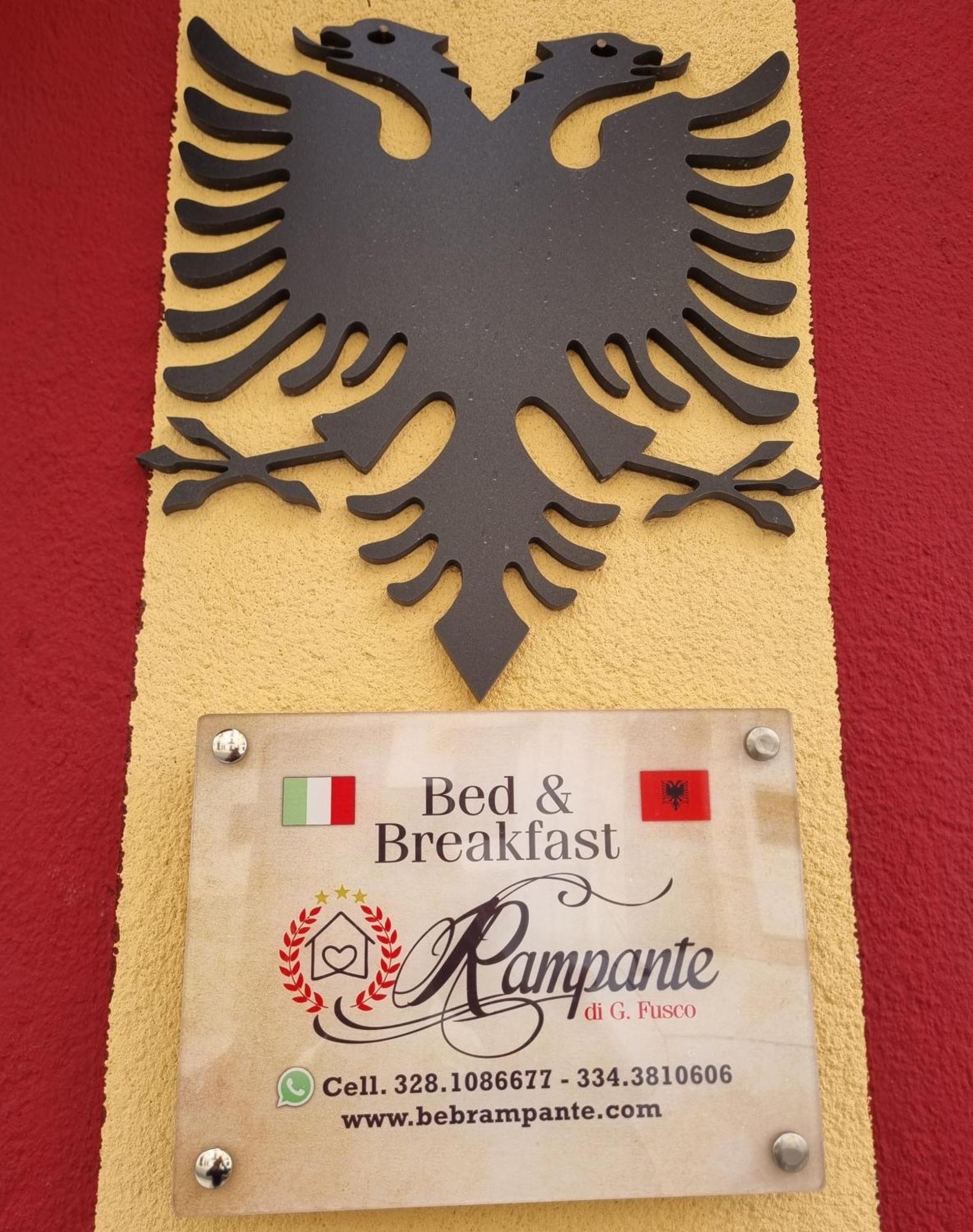 B&B Rampante Piana Degli Albanesi Buitenkant foto